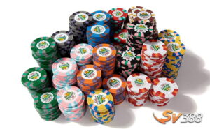 Tong-quan-chi-tiet-ve-chip-Poker