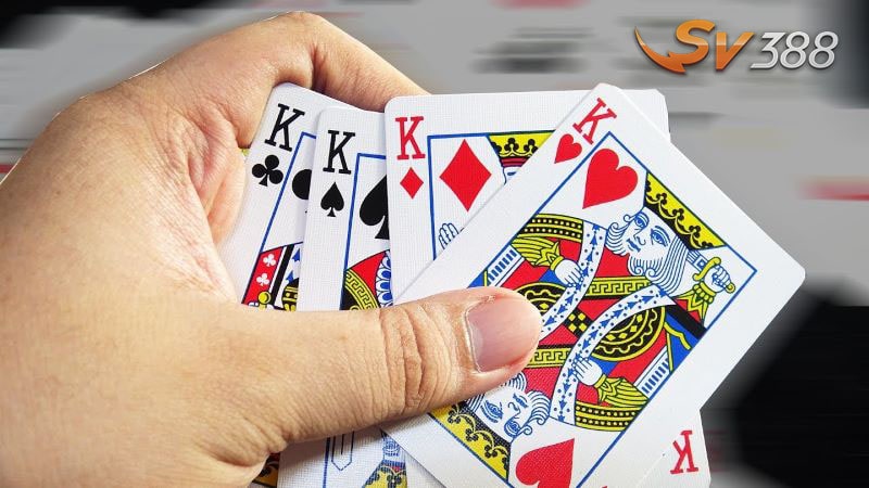 Vua-choi-game-vua-ket-noi-lam-quen-ban-be-tai-W88-Poker